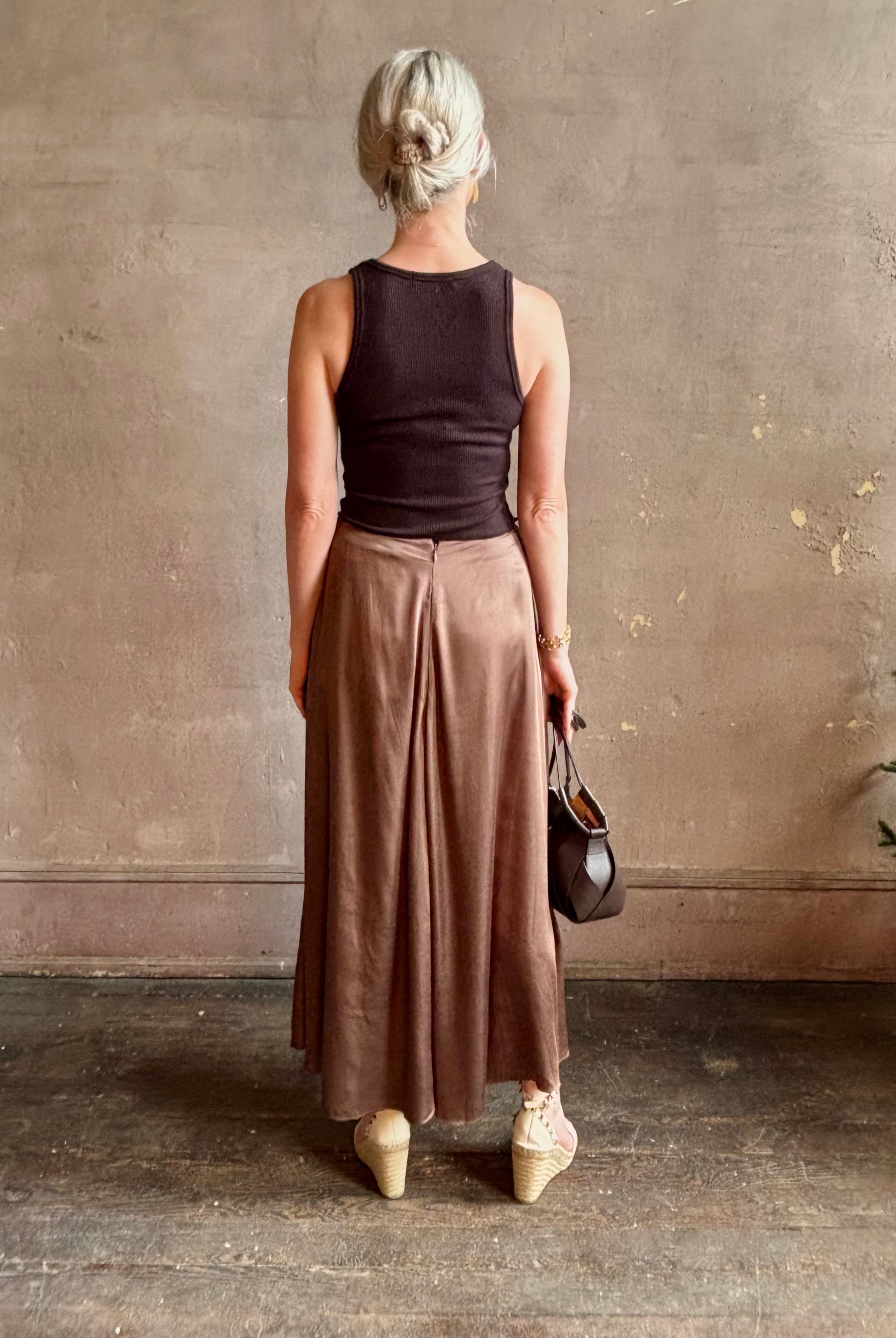 timeless classic tailoring Primavera skirt in a sophisticated neutral by Apiece Apart concealed zip closure fitted waist