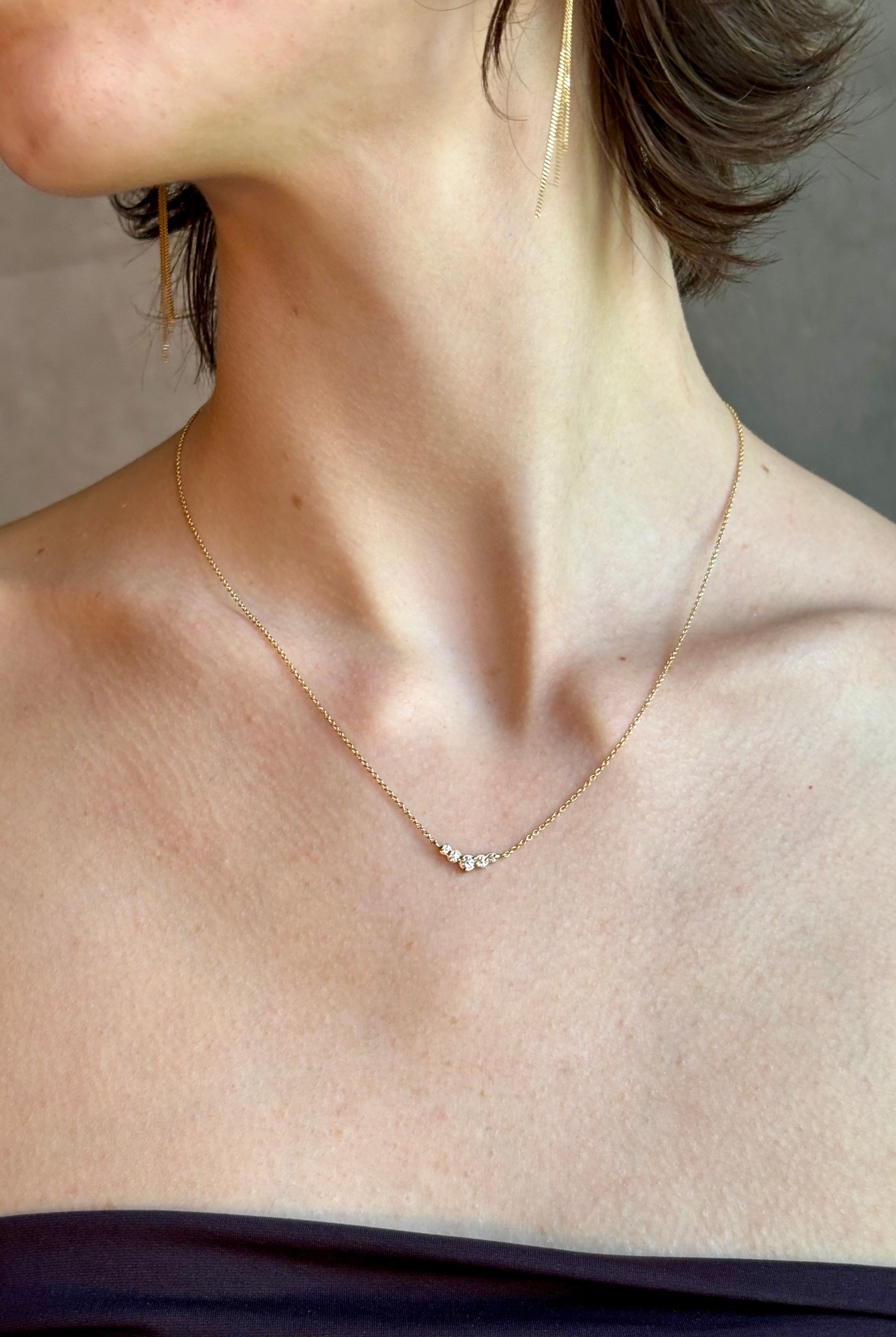 Fine Jewelry Artist Anne Sportun Diamond Arc Necklace in 18 carat yellow gold and round brilliant natural diamonds