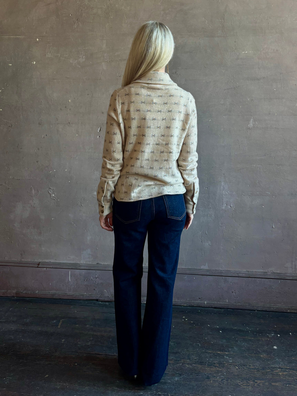 Mature woman wearing Guest in Residence Dylan Tweed Shirt in Sandstone Mongolian cashmere long sleeves with collar