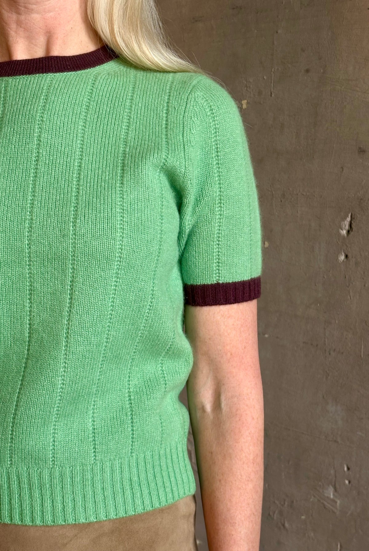 Mature woman wearing Guest in Residence Rib Ringer Tee Cashmere Sweater in Highland/Fig vintage-inspired