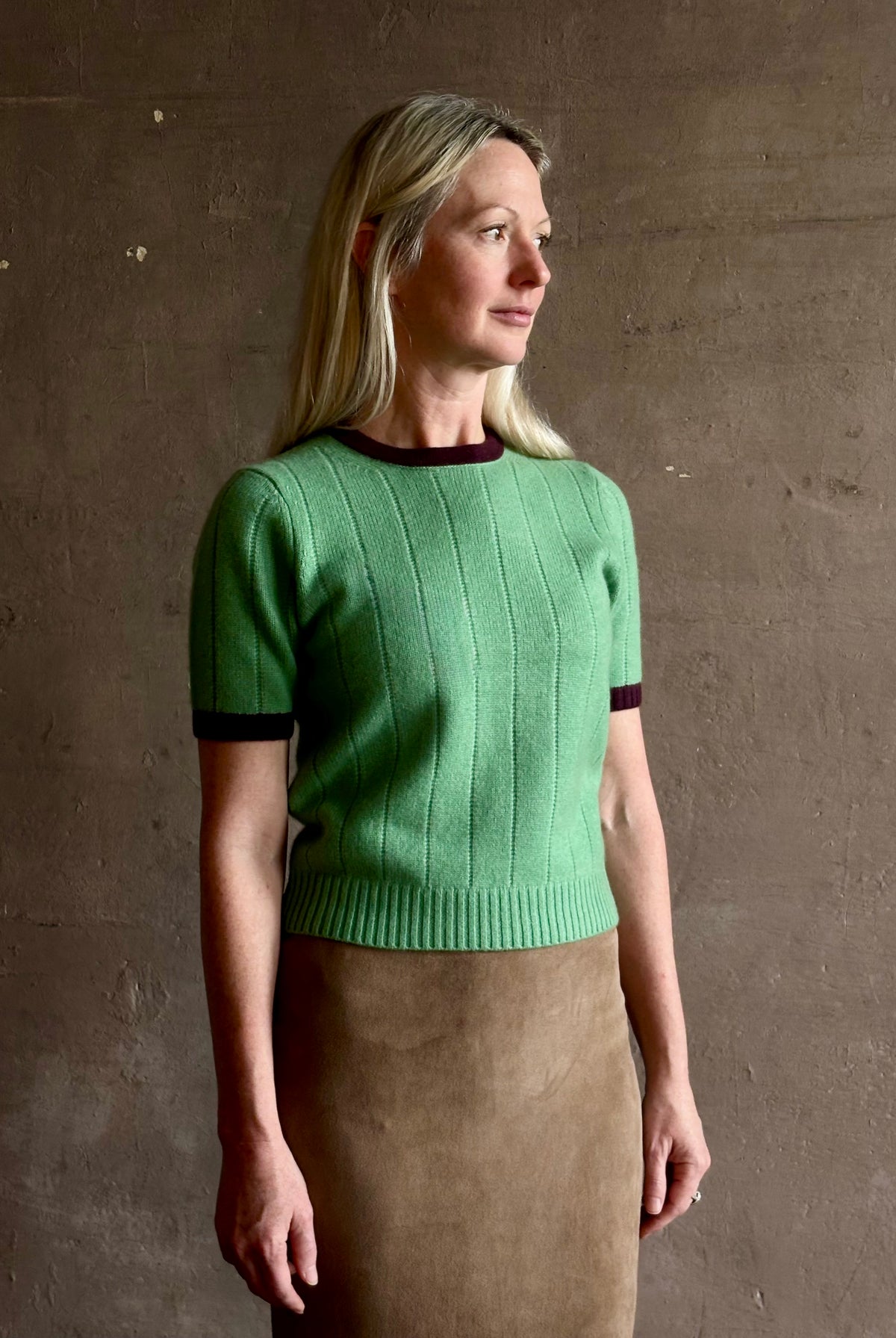 Mature woman wearing Guest in Residence Rib Ringer Tee Cashmere Sweater in Highland/Fig vintage-inspired
