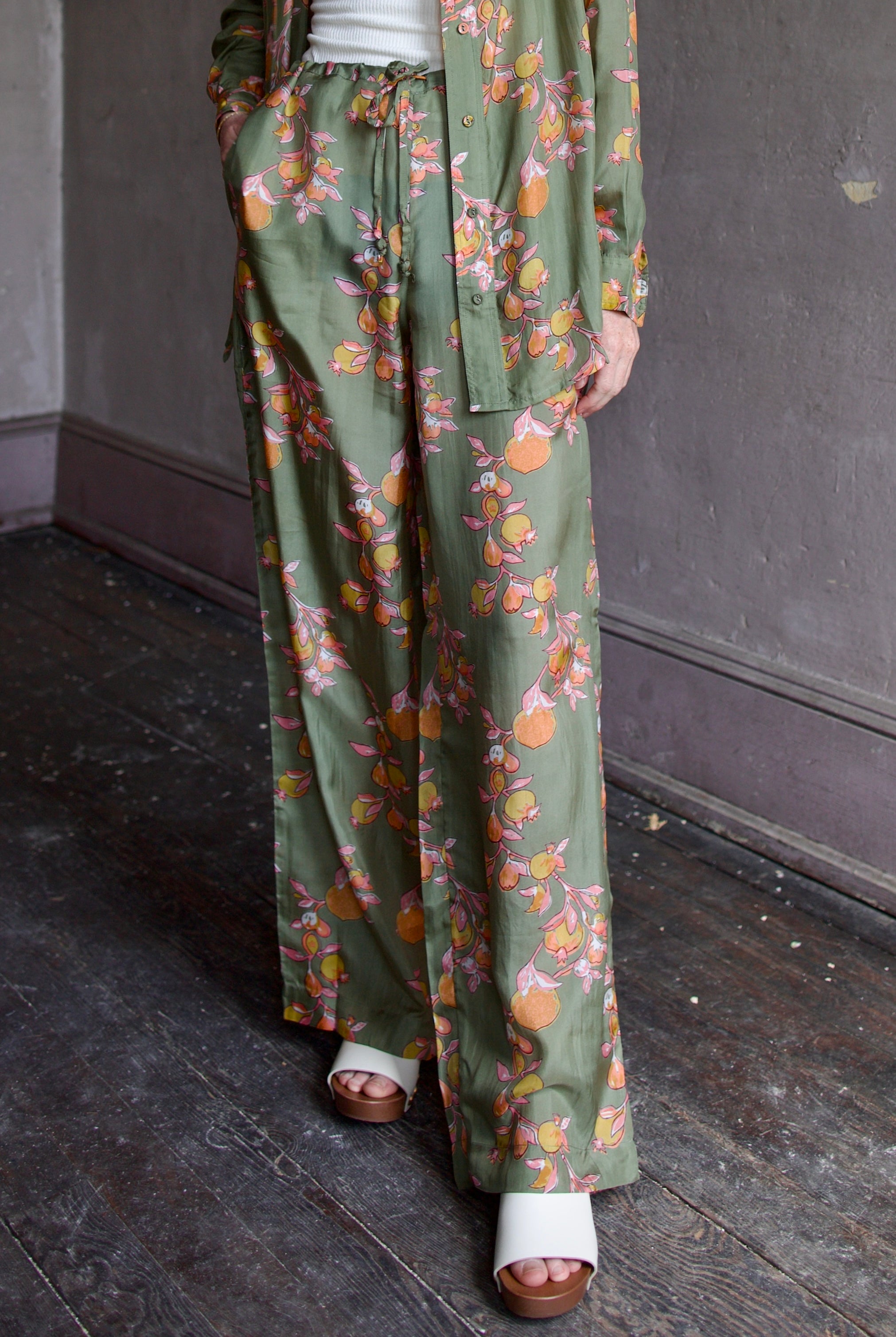 Image of a woman wearing the Hannah Artwear Azra Pants