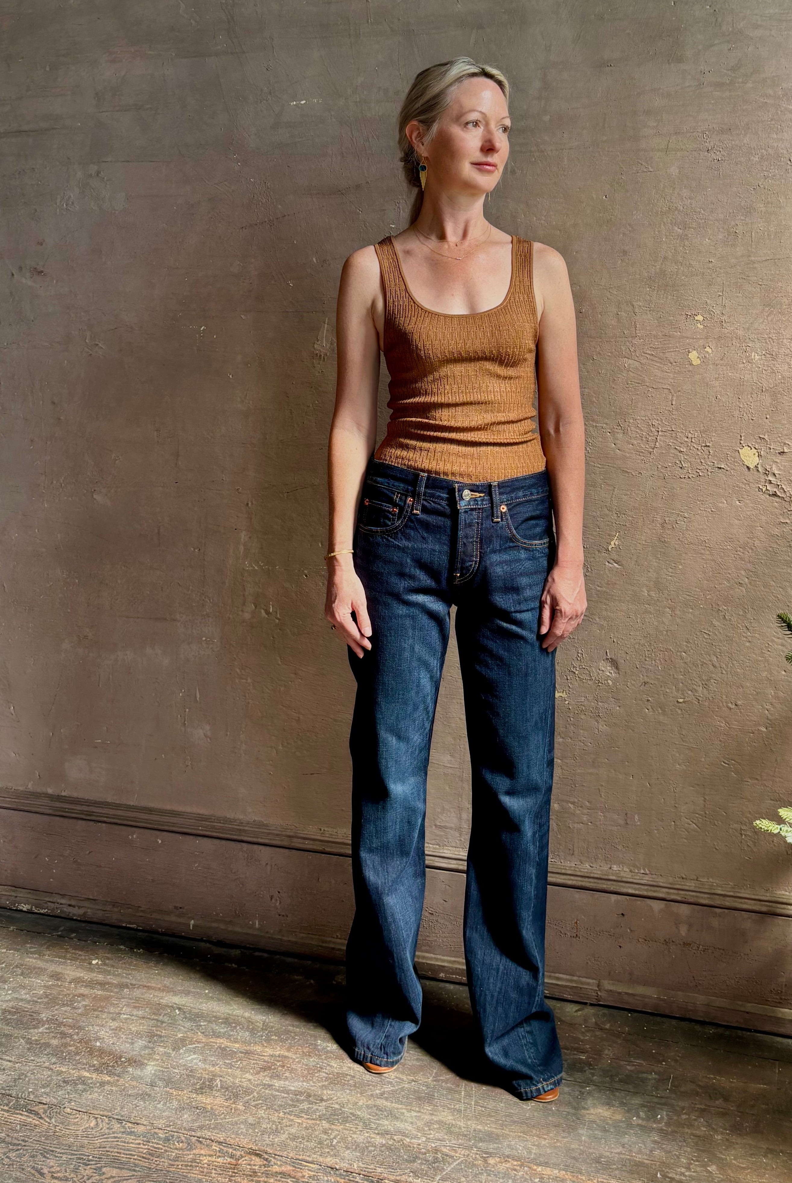 Re/Done Twisted Mid Rise Bootcut dark wash ridgid cotton Denim button fly long inseam