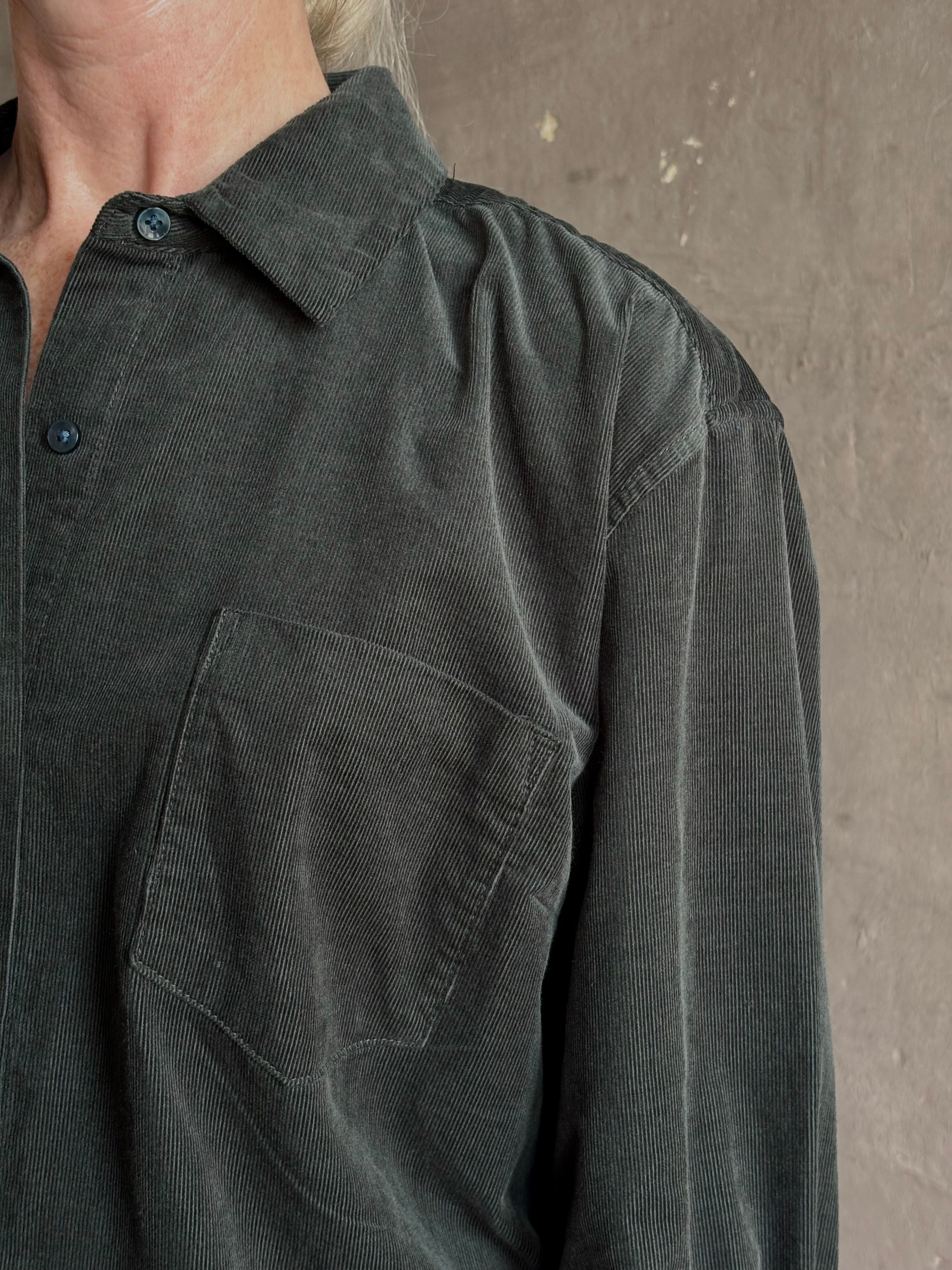 Trovata Nessa crop Shirt in Dark Teal 100% cotton corduroy relaxed fit long sleeves button front with collar