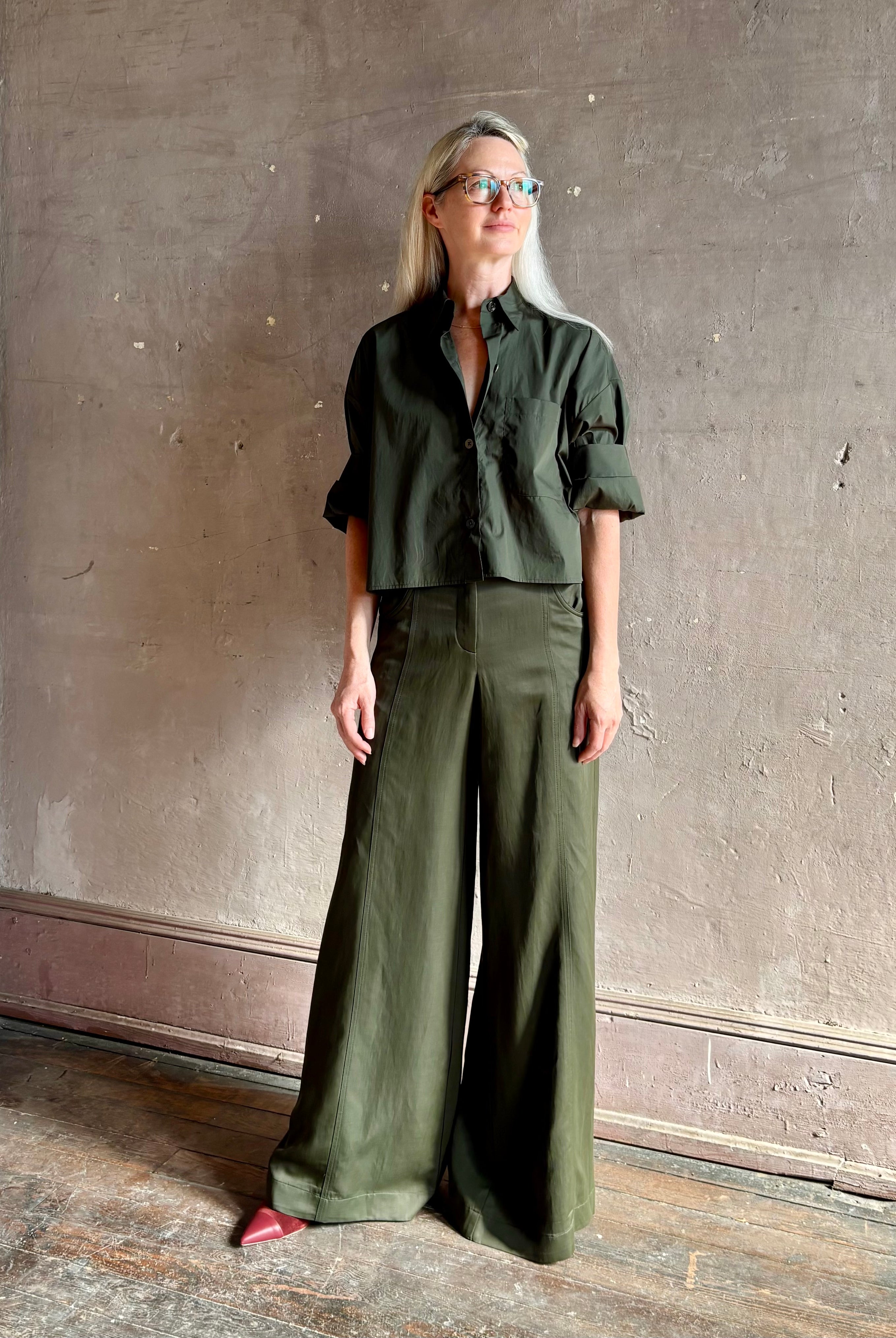 Elevated casual wear TWP next ex cotton poplin dark green rosin button-up shirt with rolled sleeves and collar