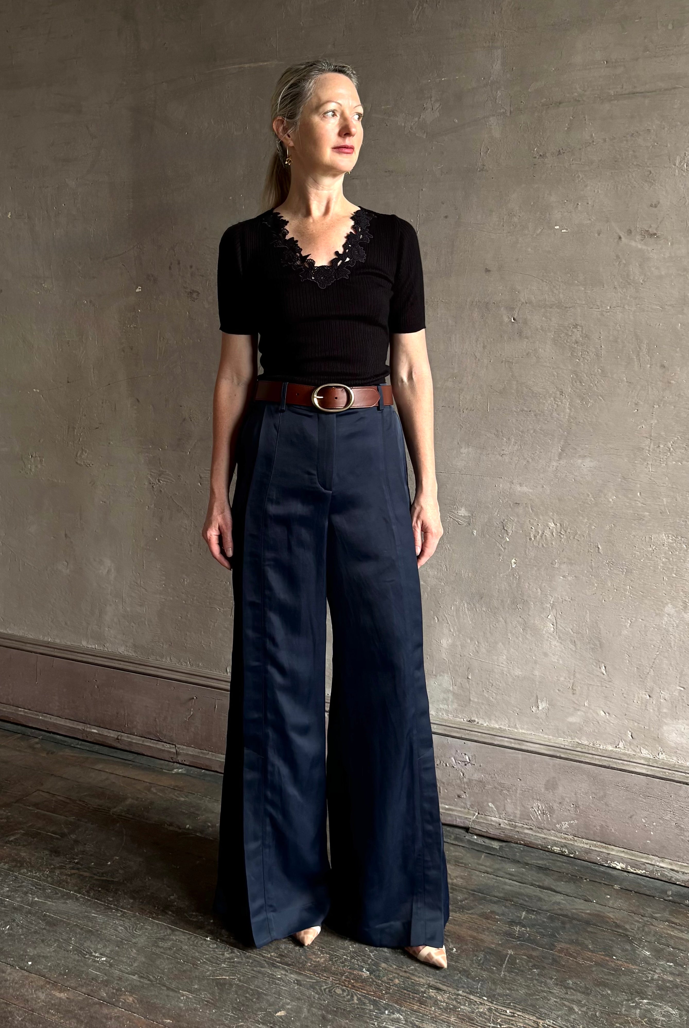 TWP taite navy wide leg full length trouser high rise front seam intigral vent side seam pockets elevated fabric quality