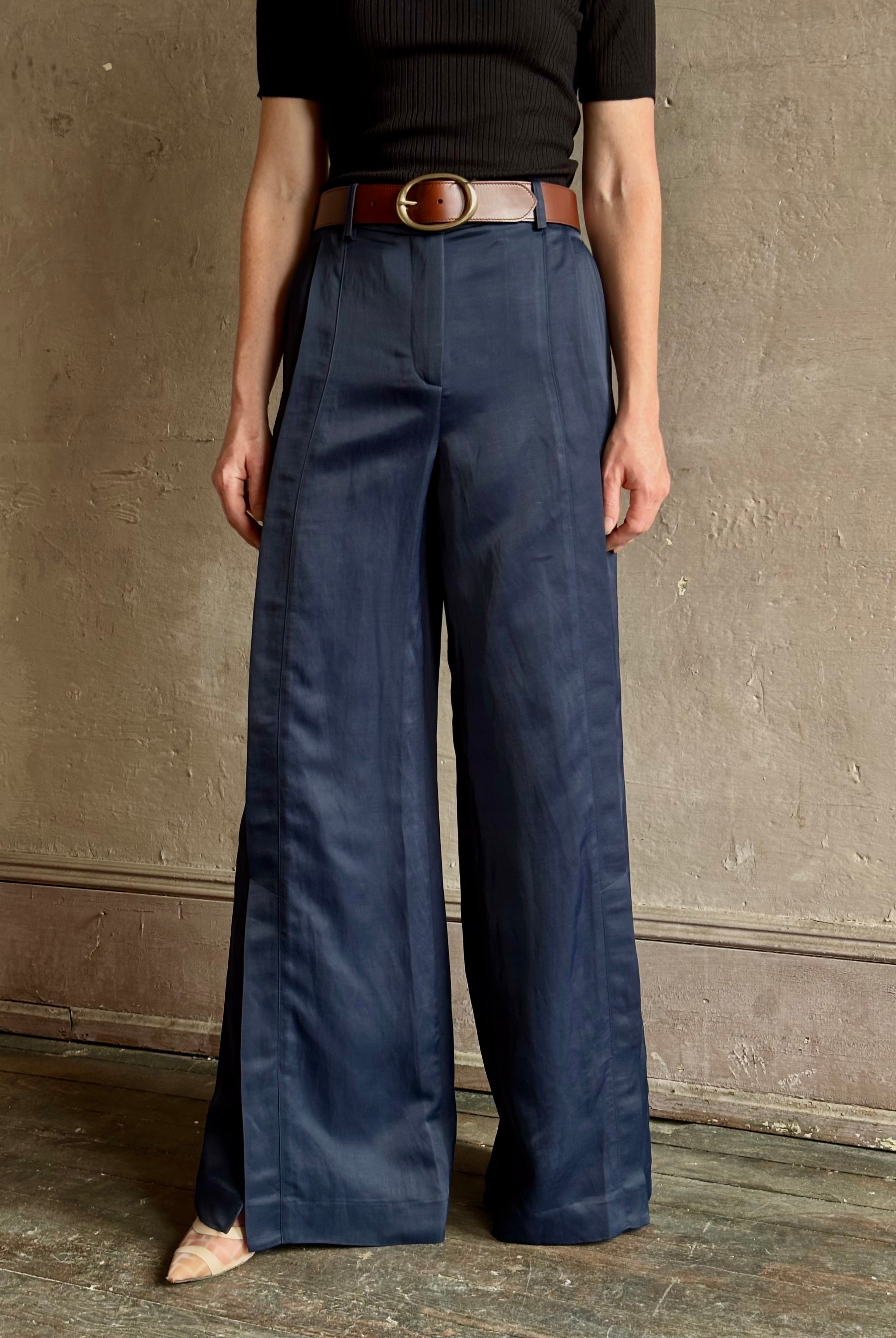 TWP taite navy wide leg full length trouser high rise front seam intigral vent side seam pockets elevated fabric quality