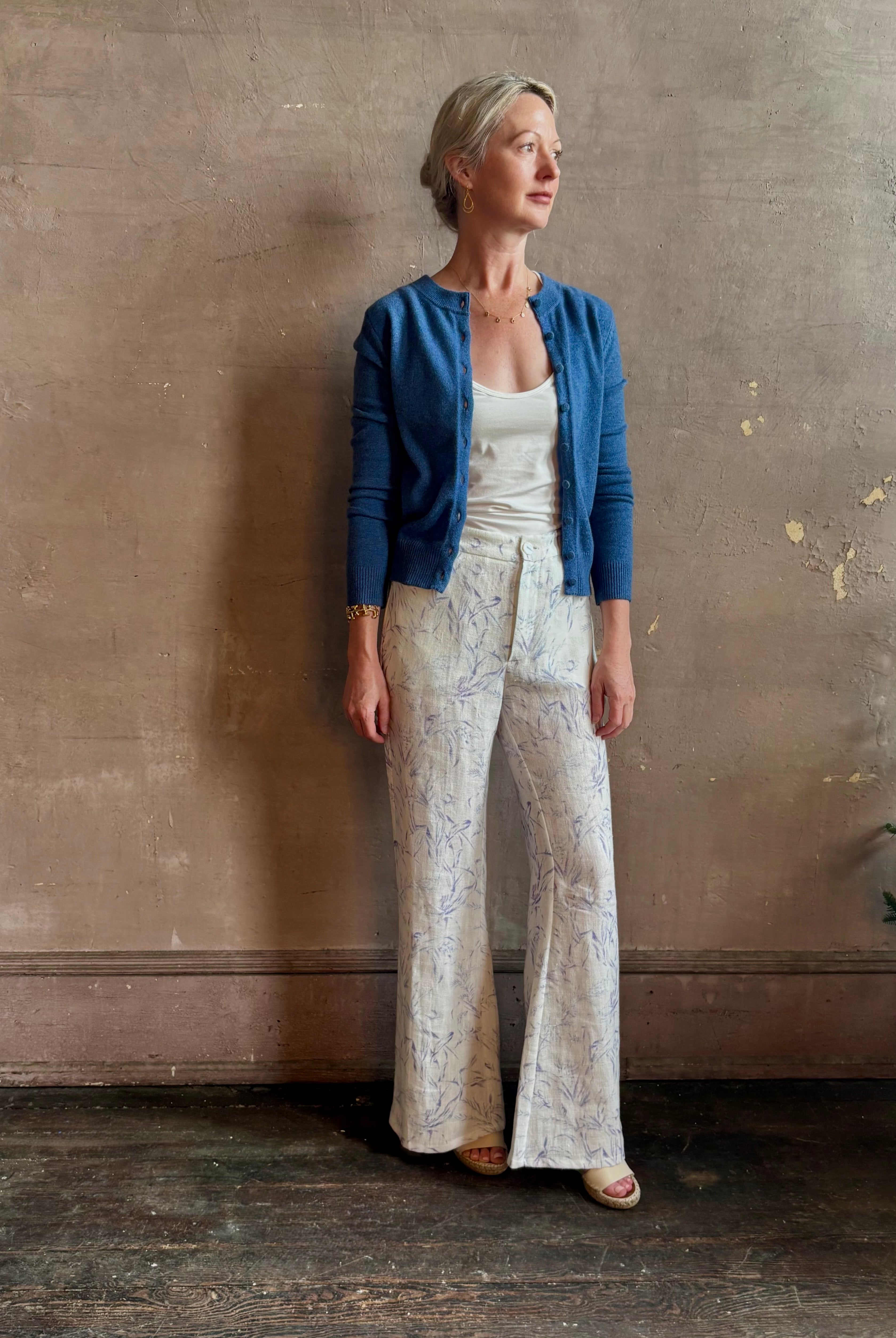 woman wearing designer Veronica Beard Daro Cashmere Cardigan Blue Coast Melange long sleeves