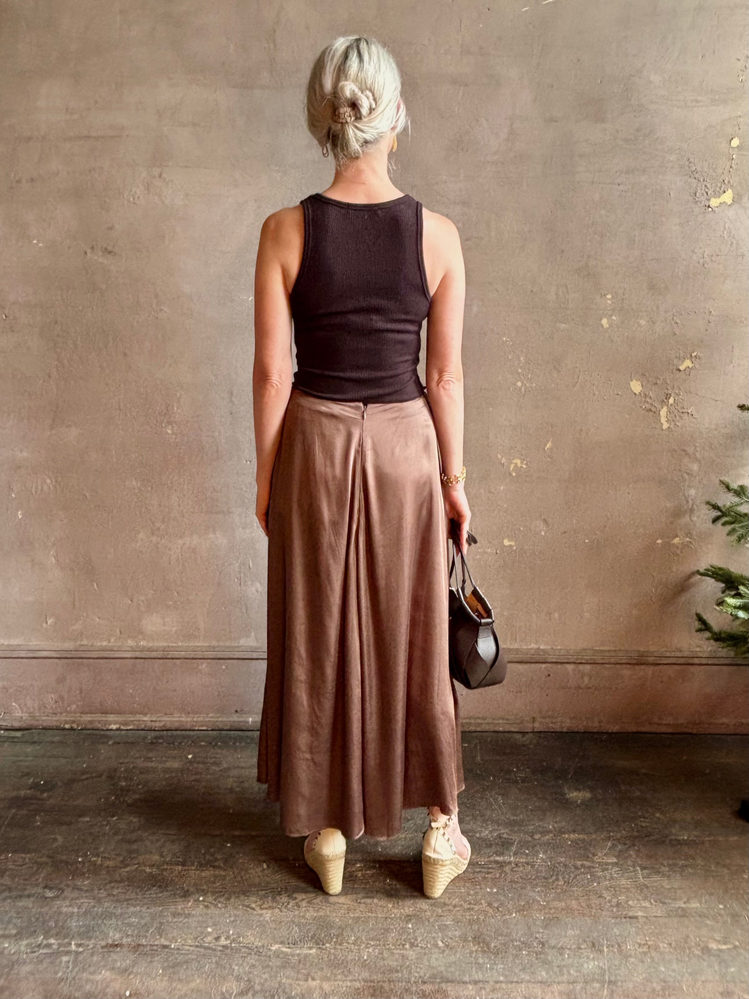 timeless classic tailoring Primavera skirt in a sophisticated neutral by Apiece Apart concealed zip closure fitted waist
