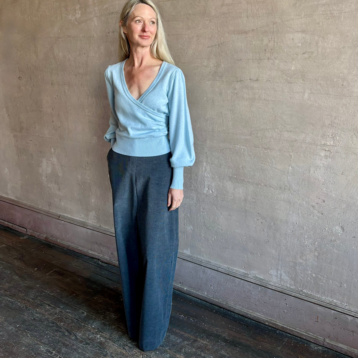 CARA CARA | EZRA TOP | LIGHT BLUE – Woodlands