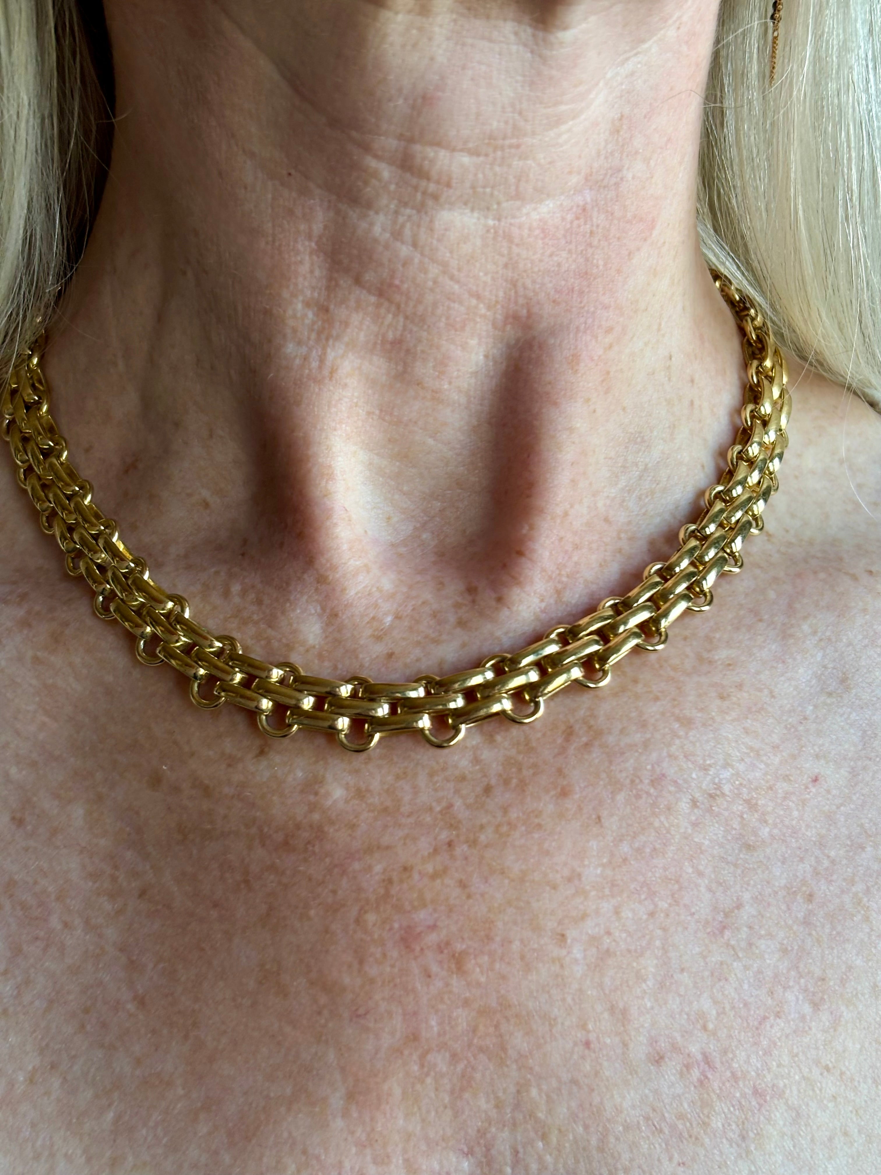 Christian Dior's Vintage 1980s Omega Collar Choker Necklace gold-plated interlocked links, signed "Chr.Dior" on the clasp. Modernist, collectible, pre-owned heritage