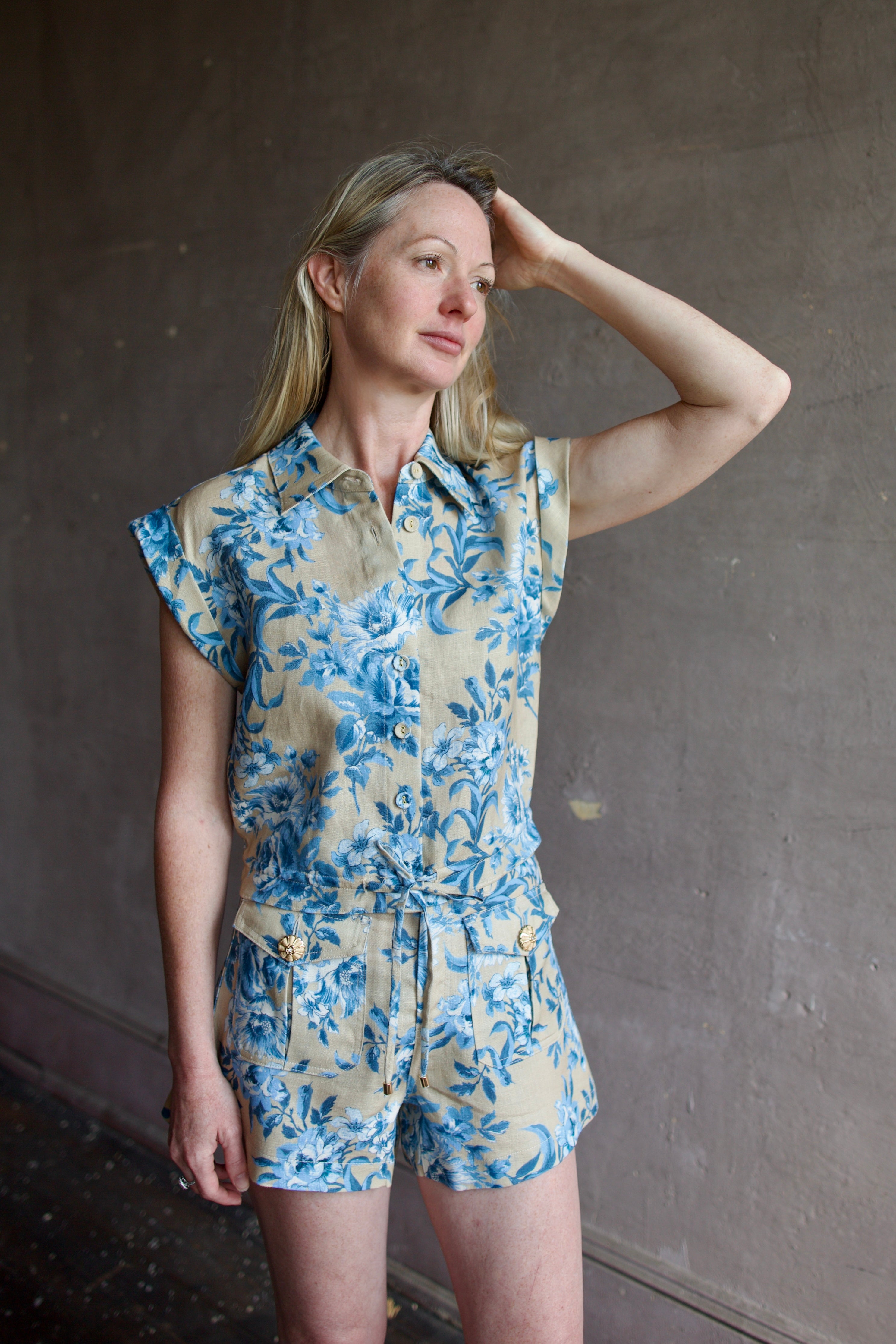 Model wearing designer Cara Cara Xenia short in farfella ginger root colorway reminiscent of Zimmerman 