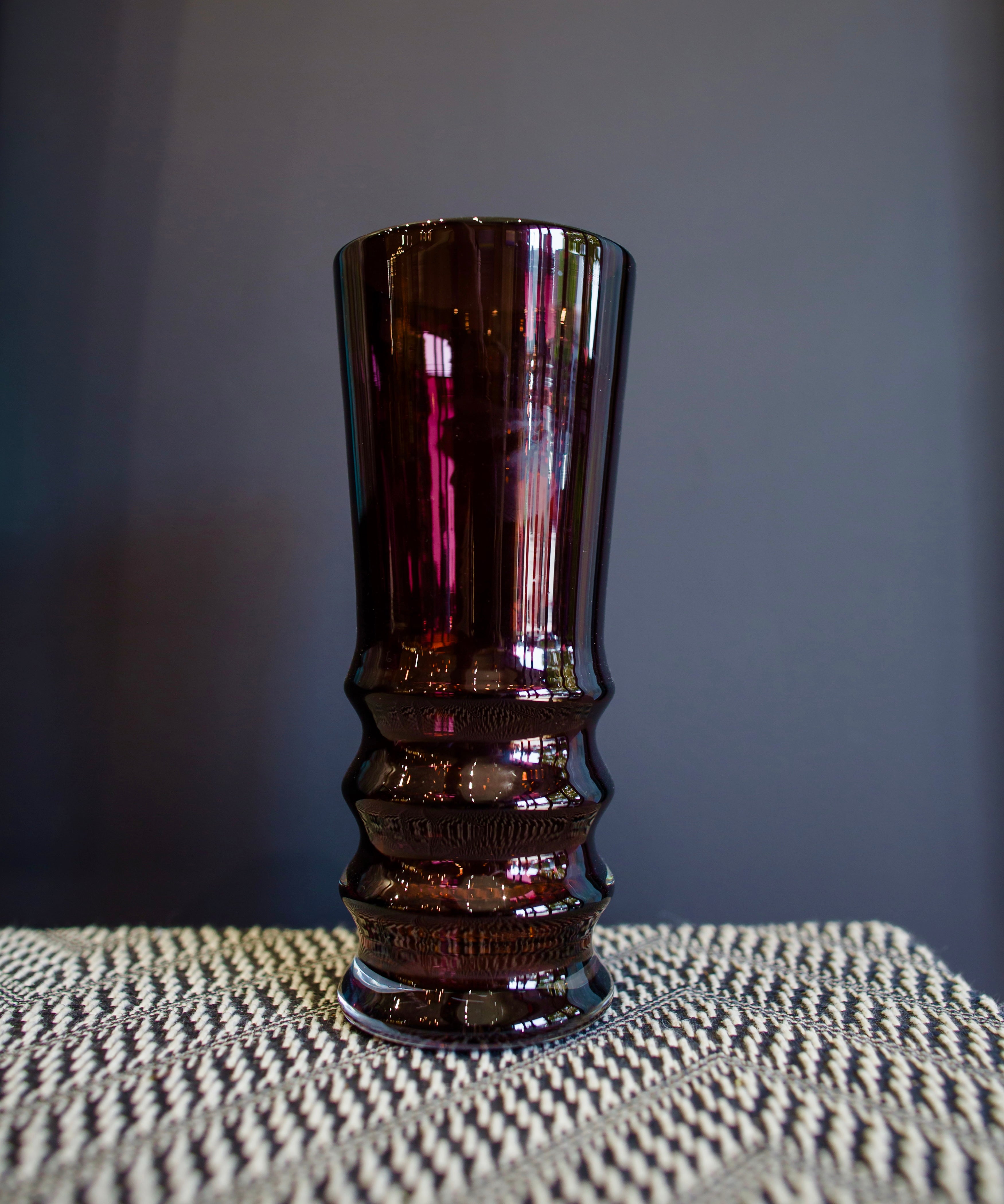 Hand blown glass tulip Vase from North Carolina artist John Shoemaker in modern cranberry color made in USA