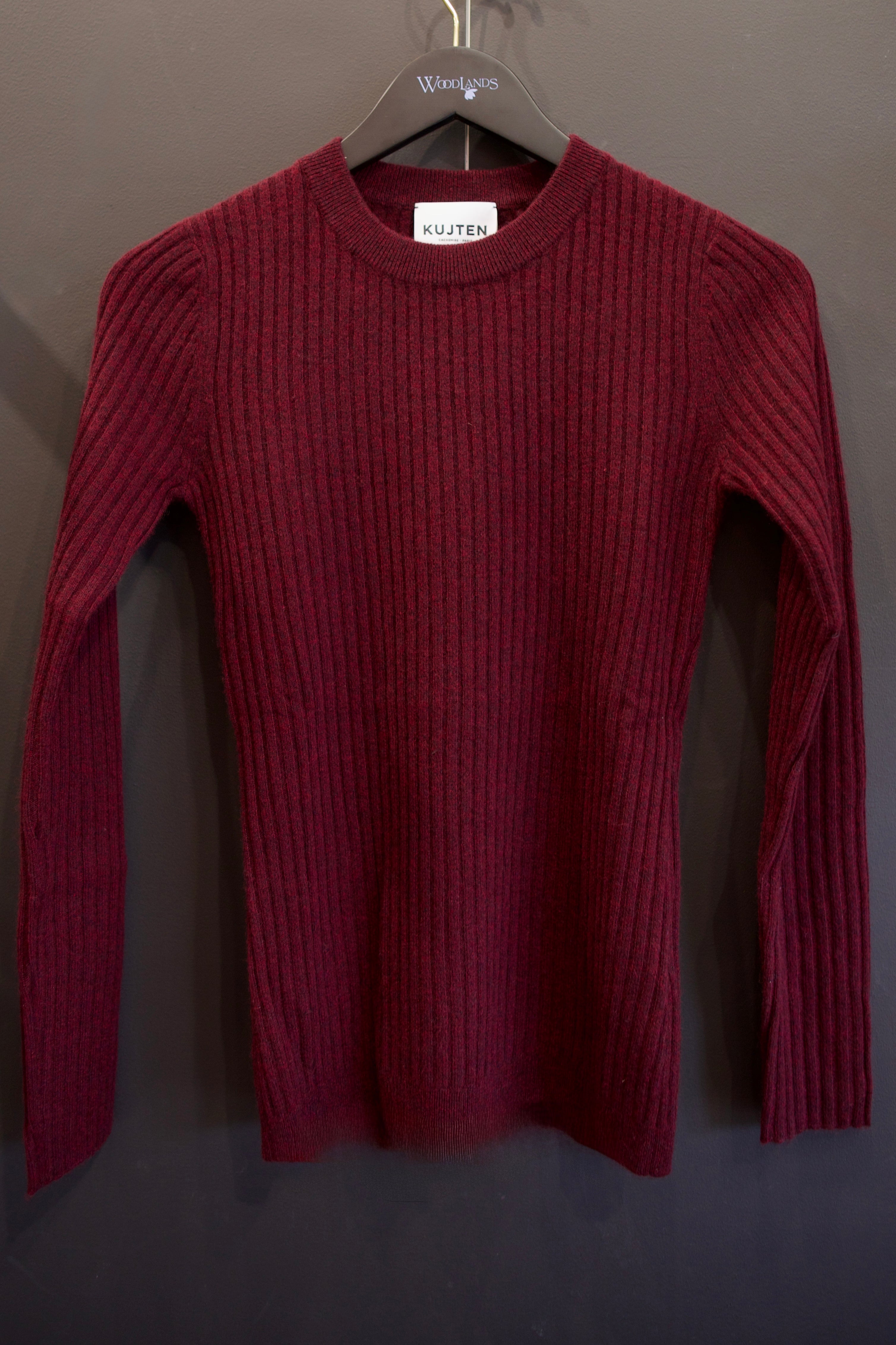 Image of luxury french brand Kujten Bibi ribbed cashmere sweater in bordeaux with long sleeves and crew neck.