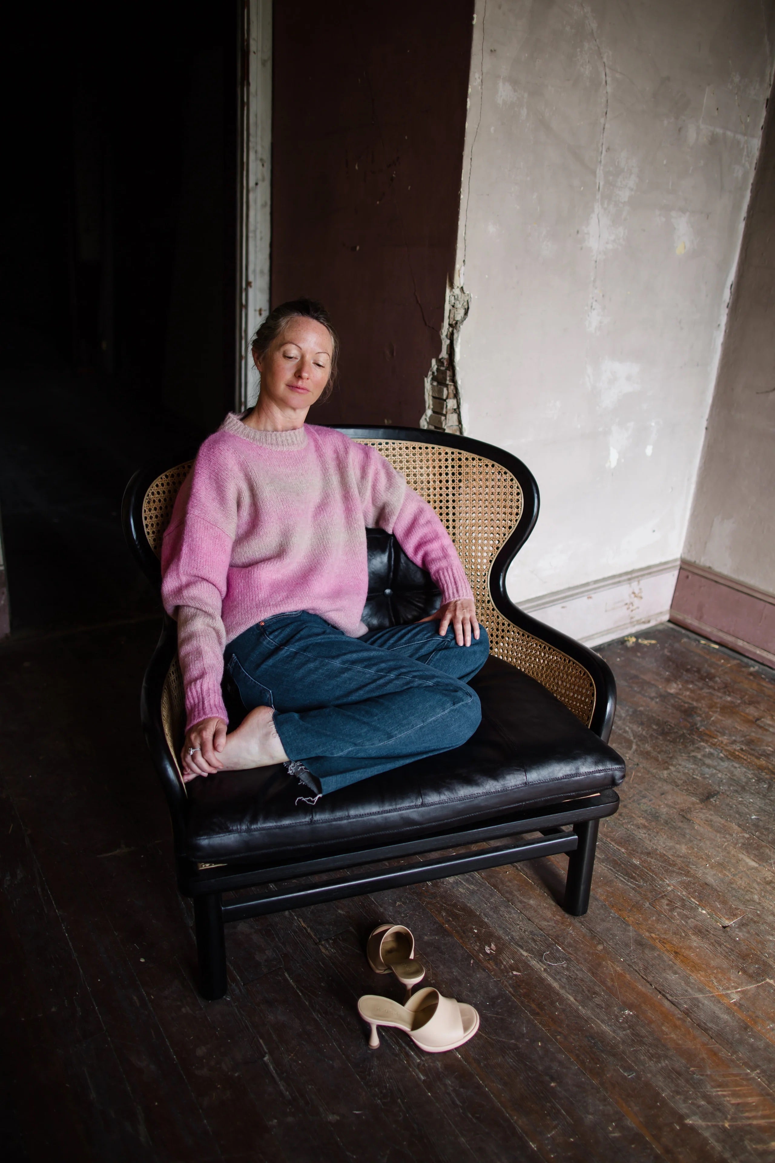 Image featuring a woman wearing the Rag & Bone Holly Alpaca Crewneck Ombre Sweater in pink and Khaki.