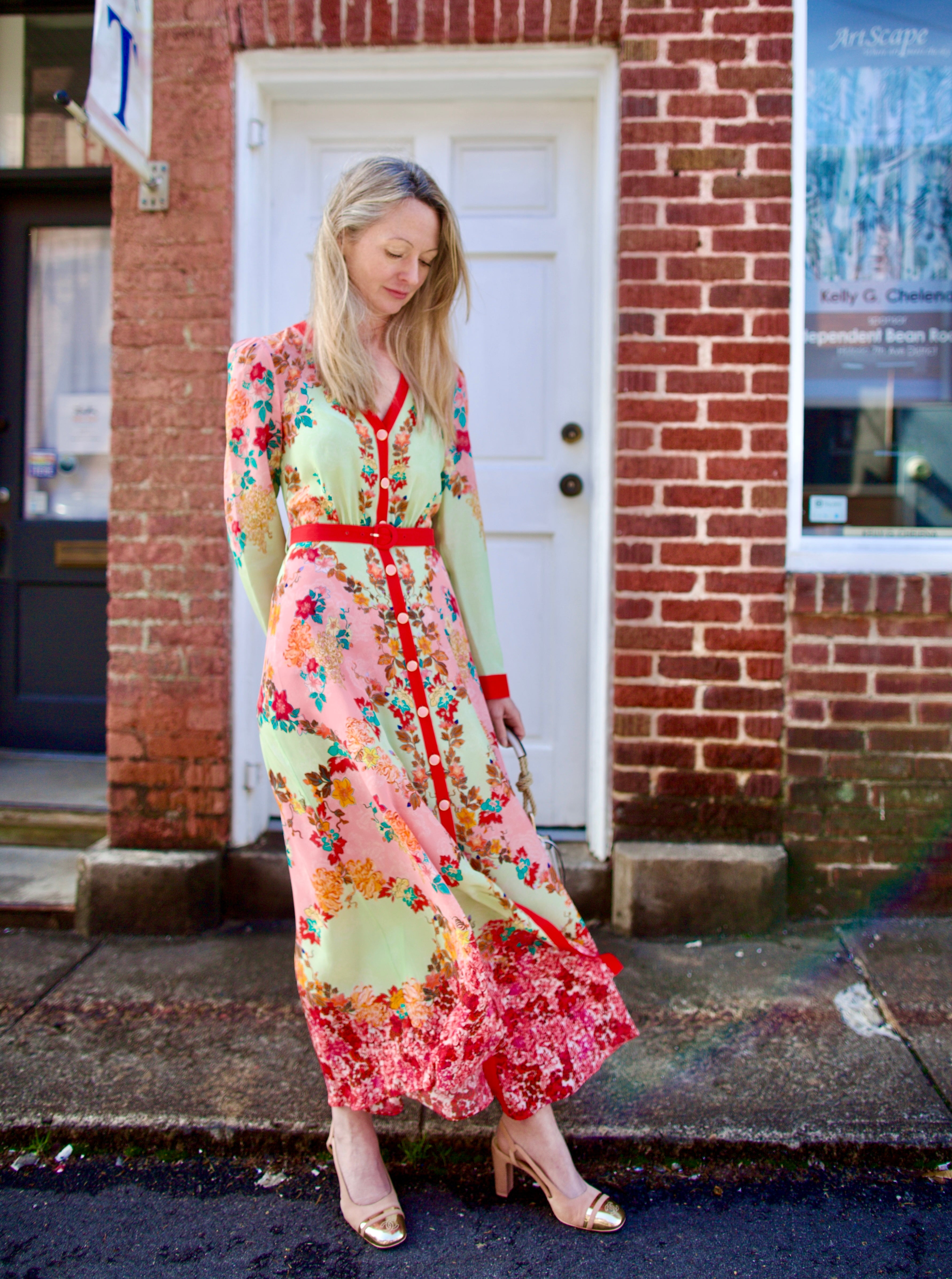 Woman wearing premium silk  Saloni Lea Dress in Florentina Gardeni happy colorway with v-neckline and button front shirt dress