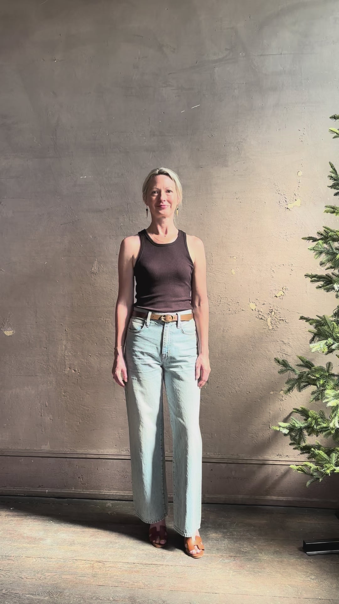 Mature woman video in Slvrlake Grace Ankle ridgid cotton jeans with a high rise zipper wide leg ankle length light wash 