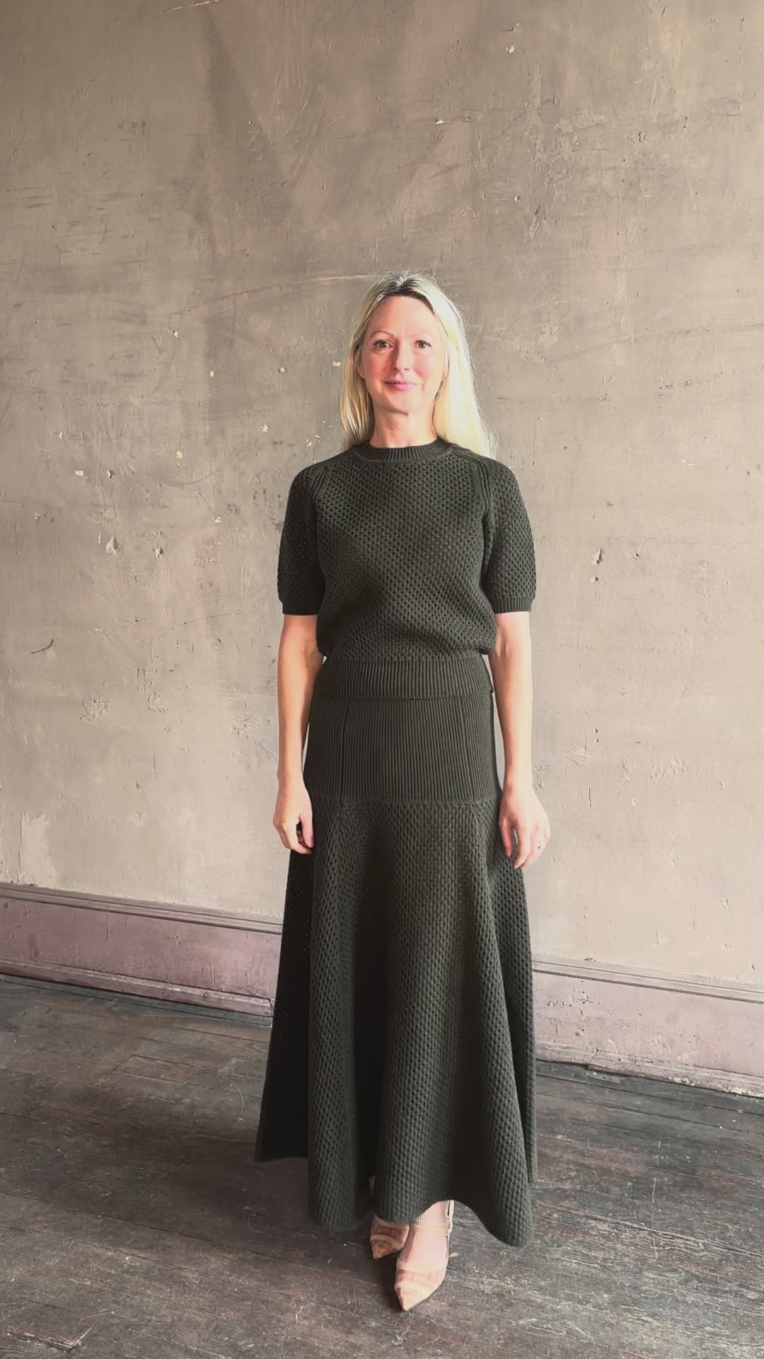 Video reviewing designer Ulla Johnson Lucia Wool dark green open Knit maxi Skirt with stretch waistband