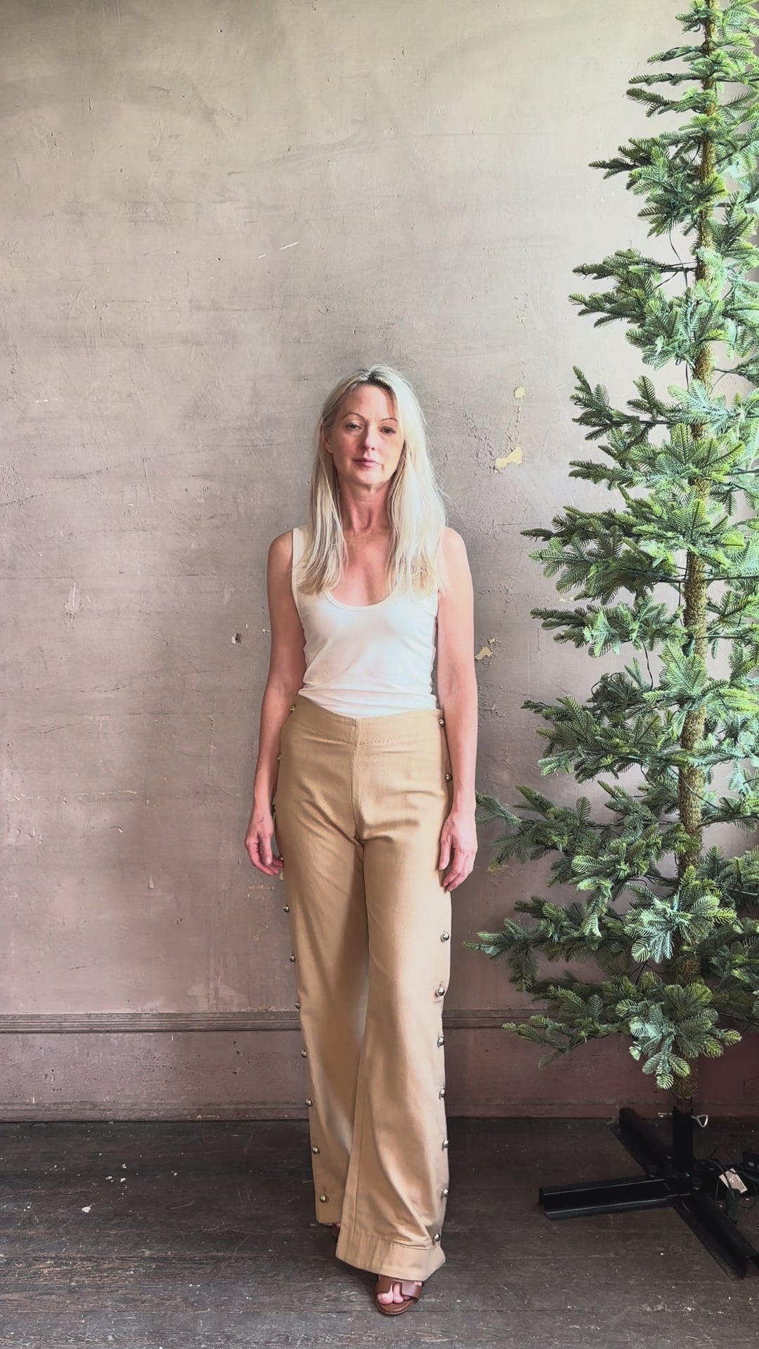 Video review raw silk Alix of Bohemia tailored trouser no pockets clean back and front straight leg silver buttons
