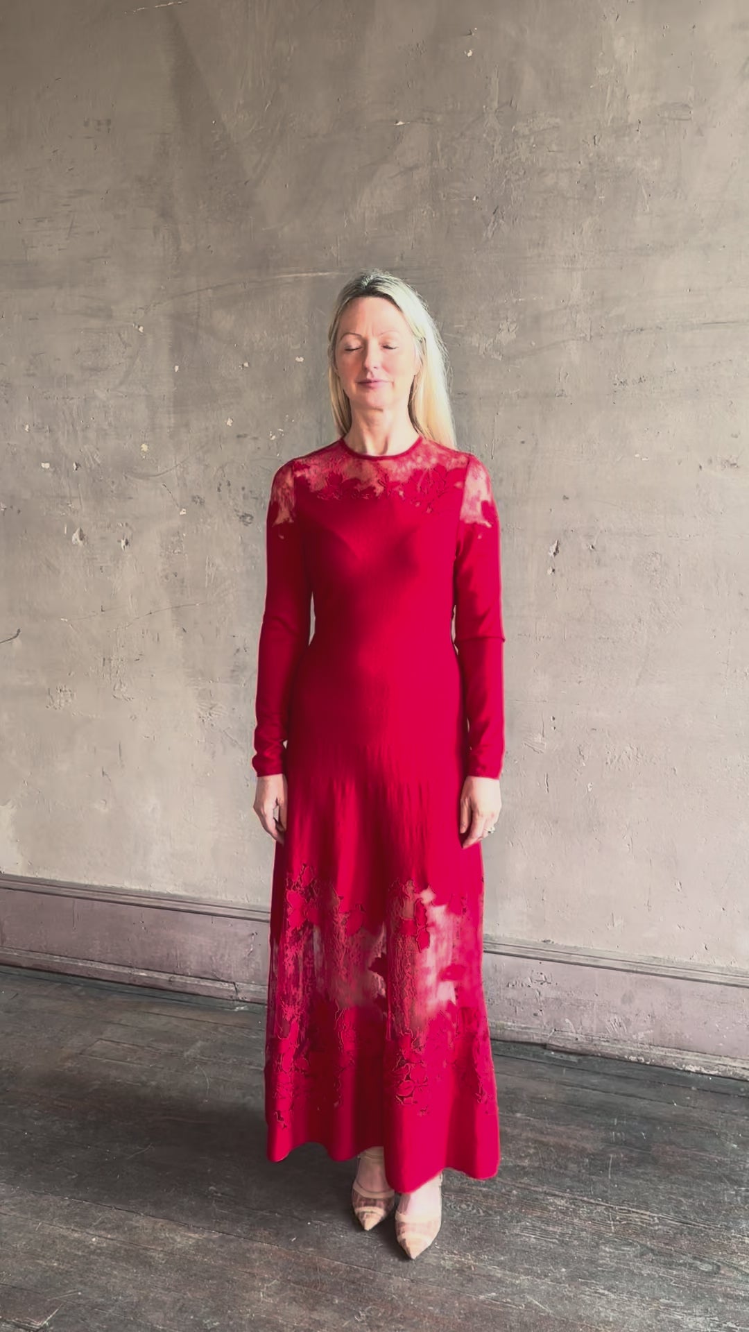Video reviewing Ulla Johnson's Clemence LS Lace Dress in Cerise red virgin wool knit with delicate lace at the bodice and hemline